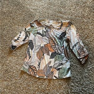 Leaf pattern women’s blouse